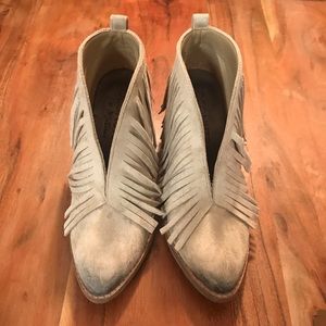 Coconuts by Matisse Lambert Boot